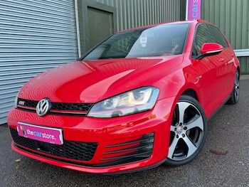 Used Volkswagen Golf 2014 for sale - 77314999: Photo