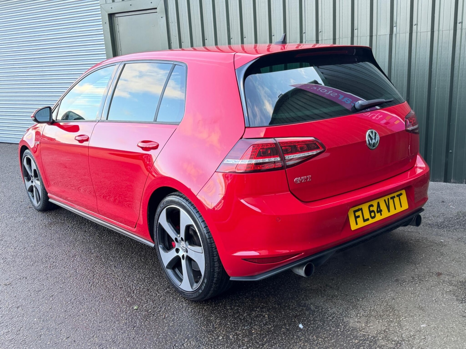 Used Volkswagen Golf 2014 for sale - 77314999: Photo 5