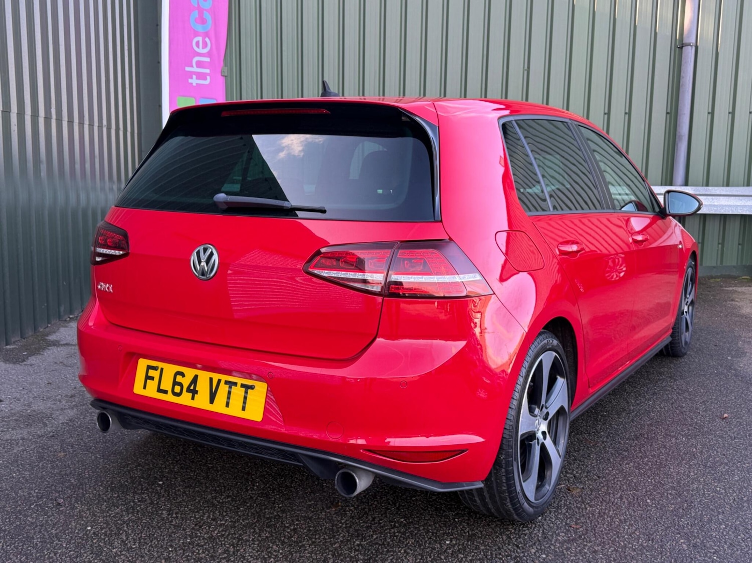 Used Volkswagen Golf 2014 for sale - 77314999: Photo 6
