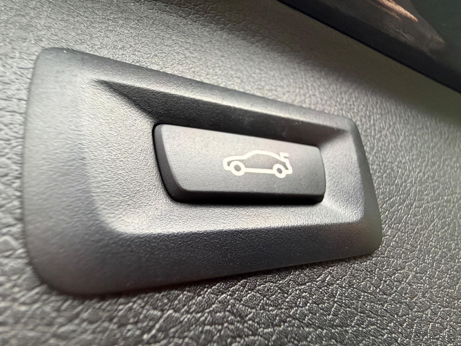 Used BMW 2 Series 2018 for sale - 77467990: Photo 28