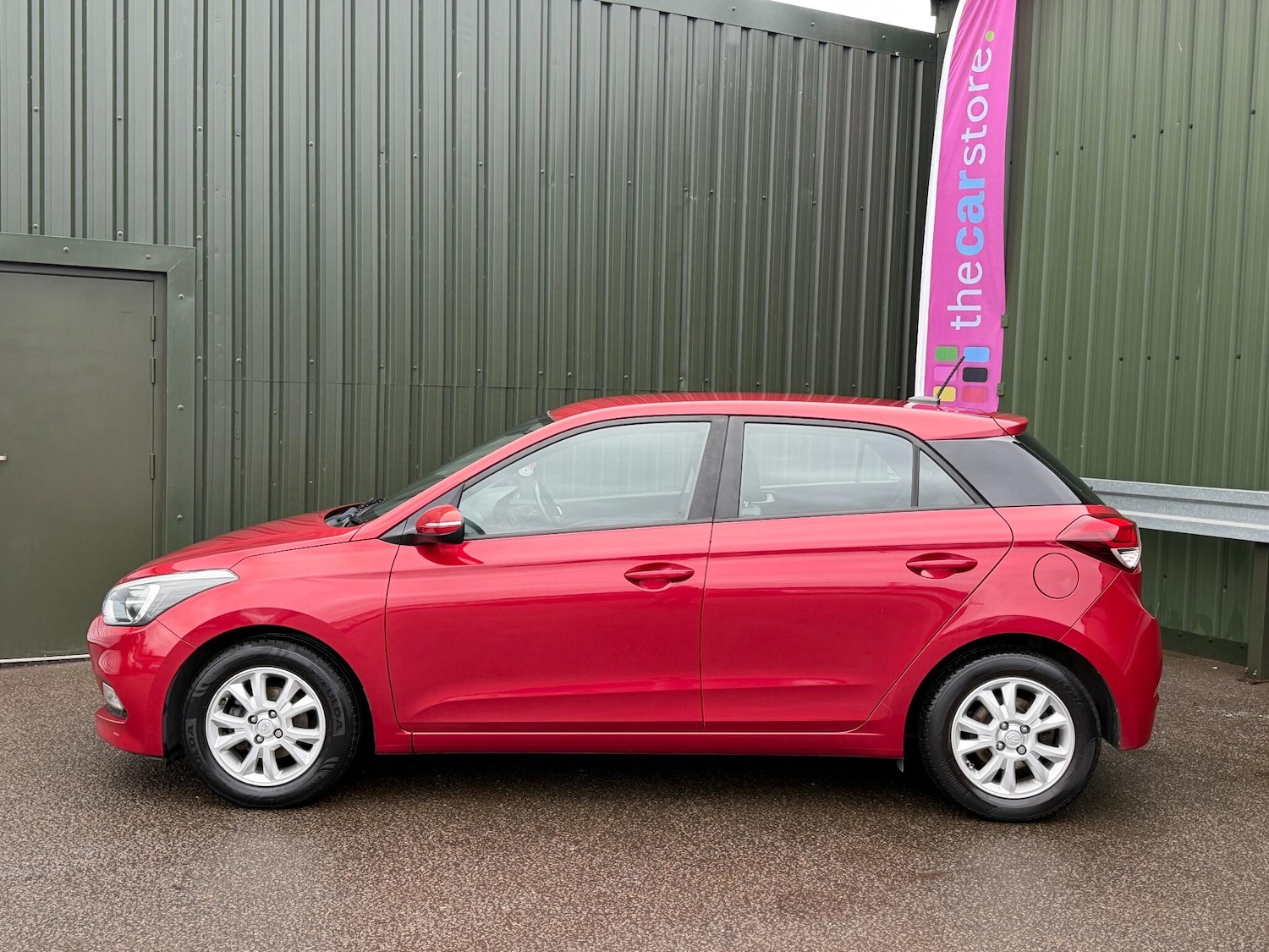 Used Hyundai i20 for sale - 76727410: Photo 3