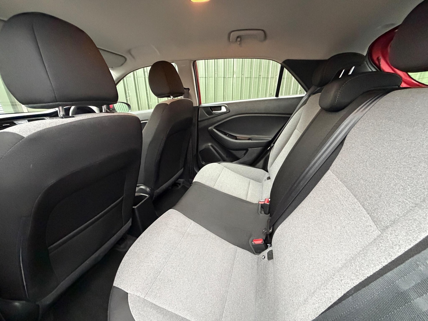 Used Hyundai i20 for sale - 76727410: Photo 9