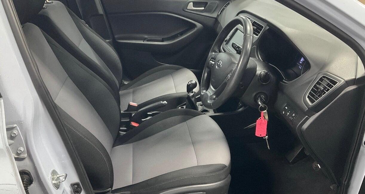 Used Hyundai i20 for sale - 77454945: Photo 4