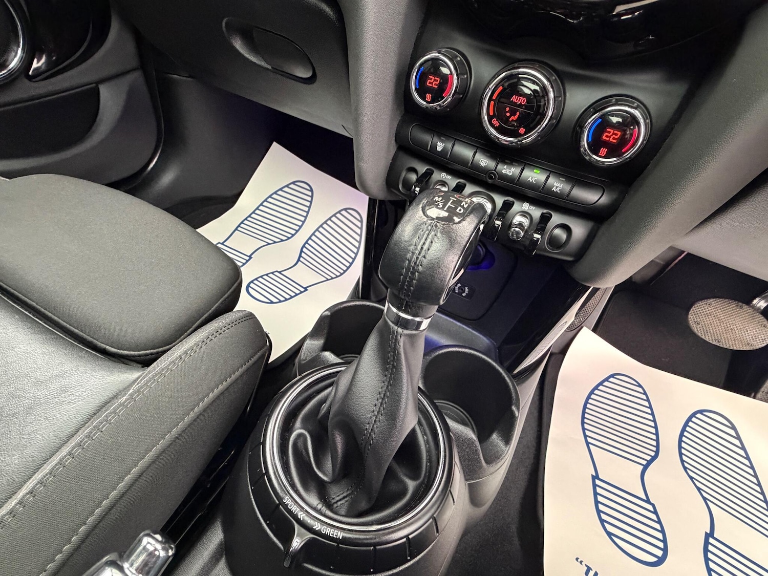 Used MINI Hatch 2014 for sale - 76964410: Photo 21