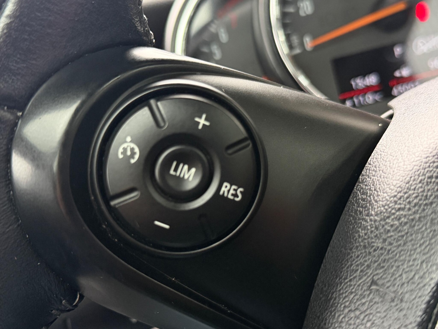 Used MINI Hatch 2014 for sale - 76964410: Photo 26