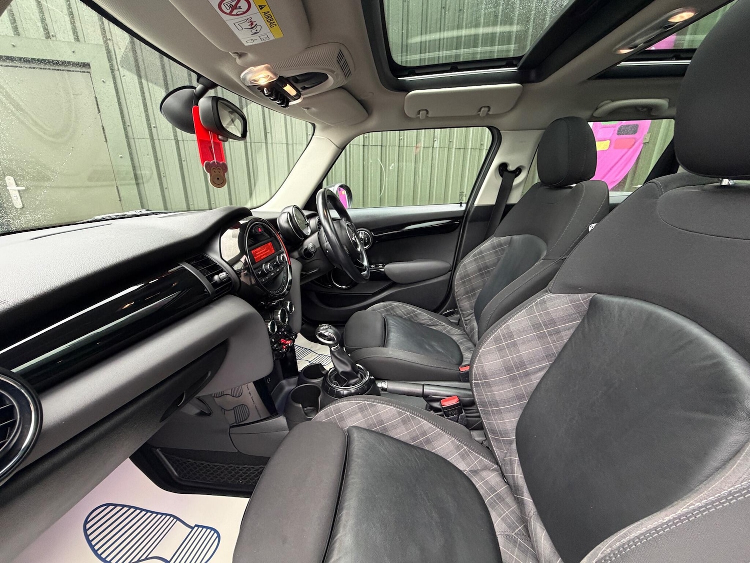 Used MINI Hatch 2014 for sale - 76964410: Photo 9