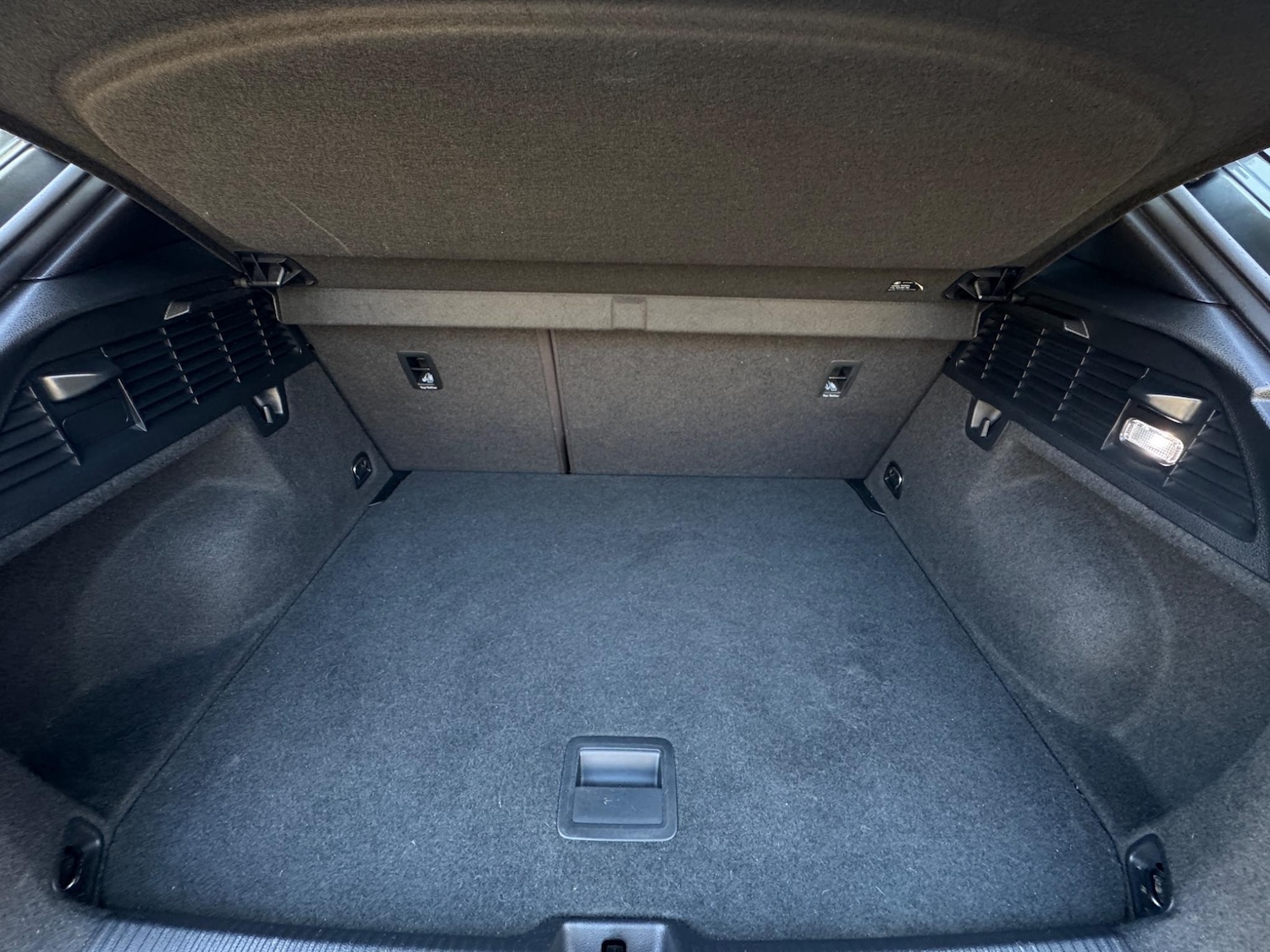 Used Audi Q2 for sale - 76727376: Photo 12