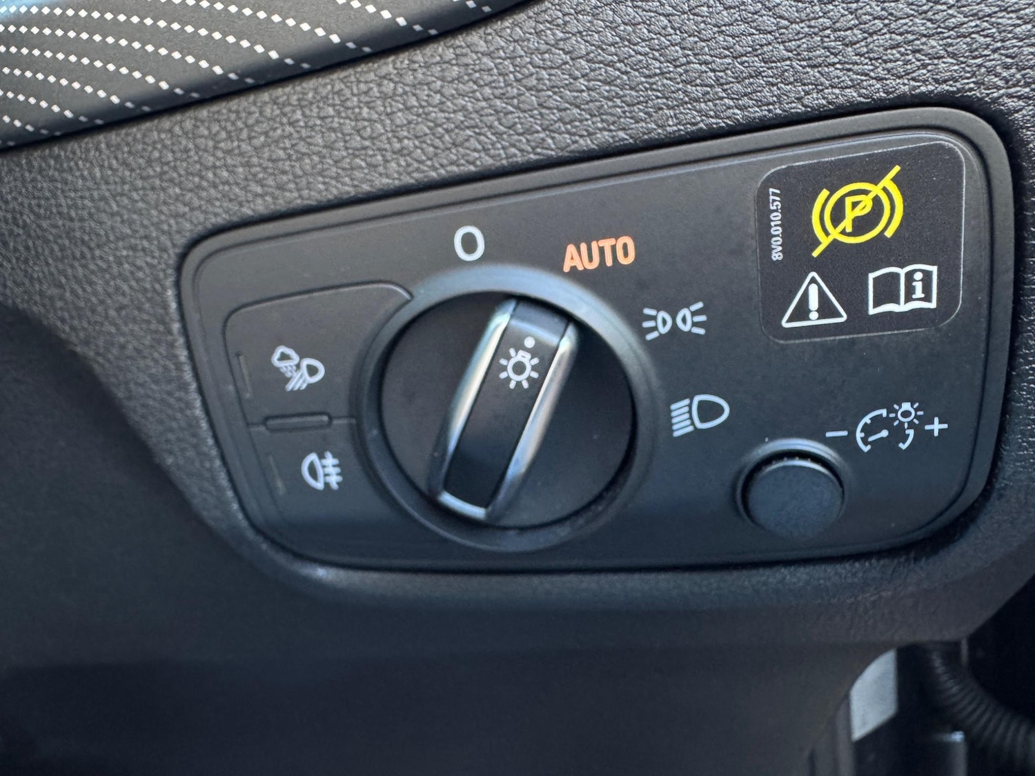 Used Audi Q2 for sale - 76727376: Photo 27