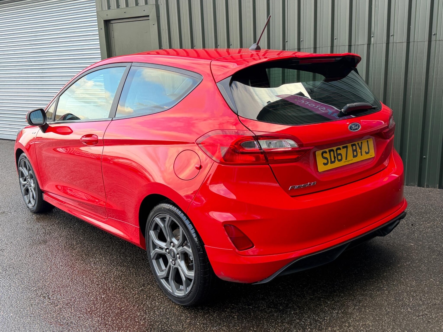 Used Ford Fiesta 2017 for sale - 77358893: Photo 3