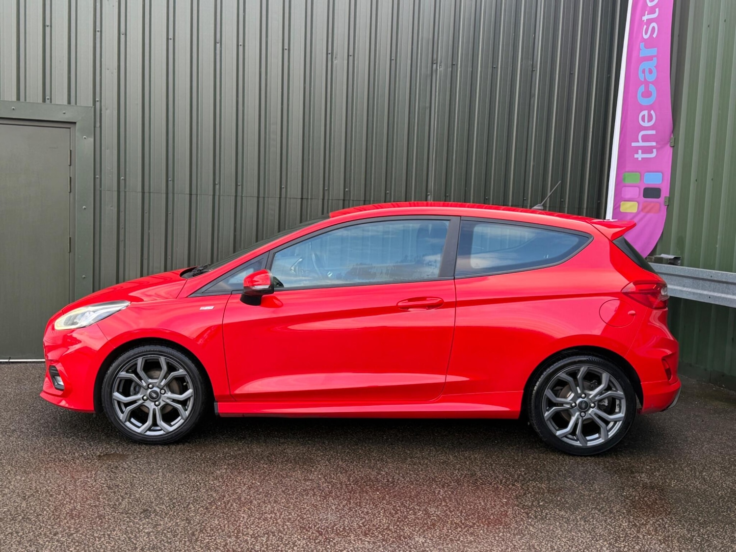 Used Ford Fiesta 2017 for sale - 77358893: Photo 5