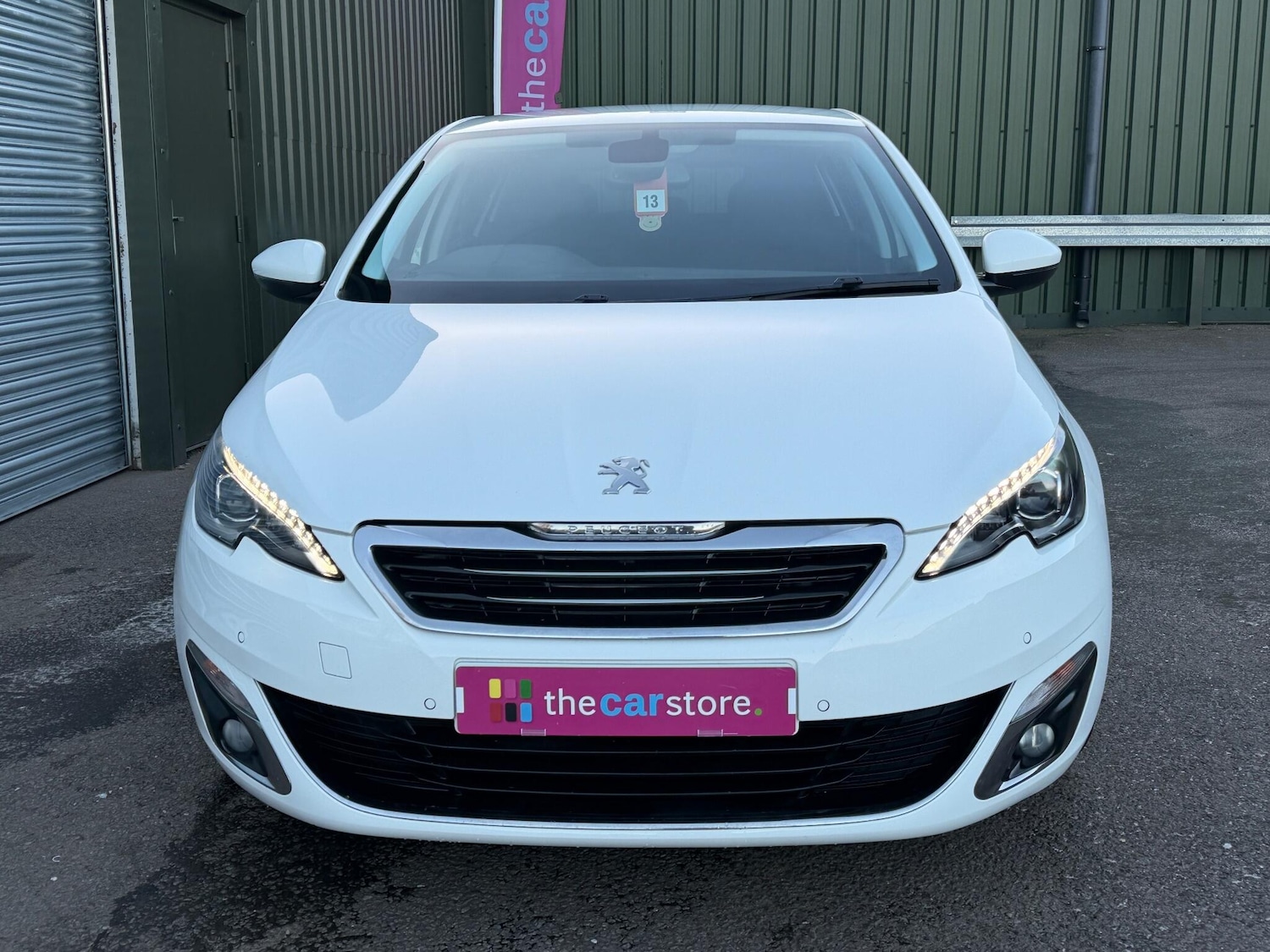 Used Peugeot 308 2014 for sale - 77109261: Photo 17