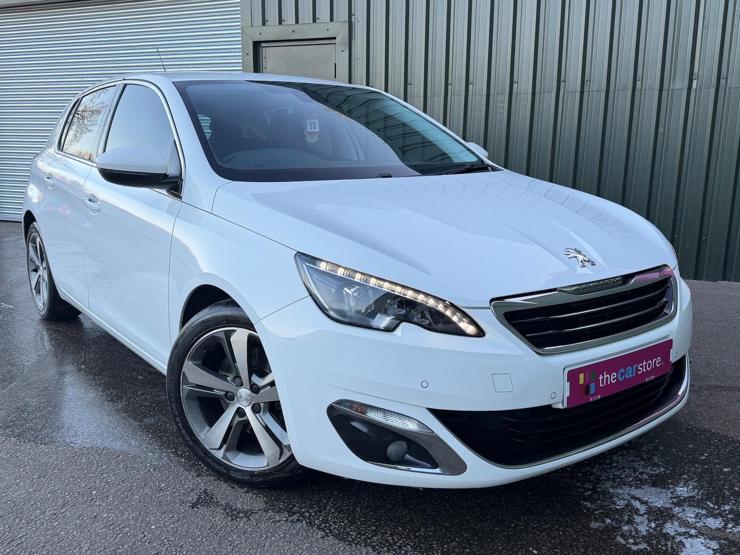 Used Peugeot 308 2014 for sale - 77109261: Photo 2