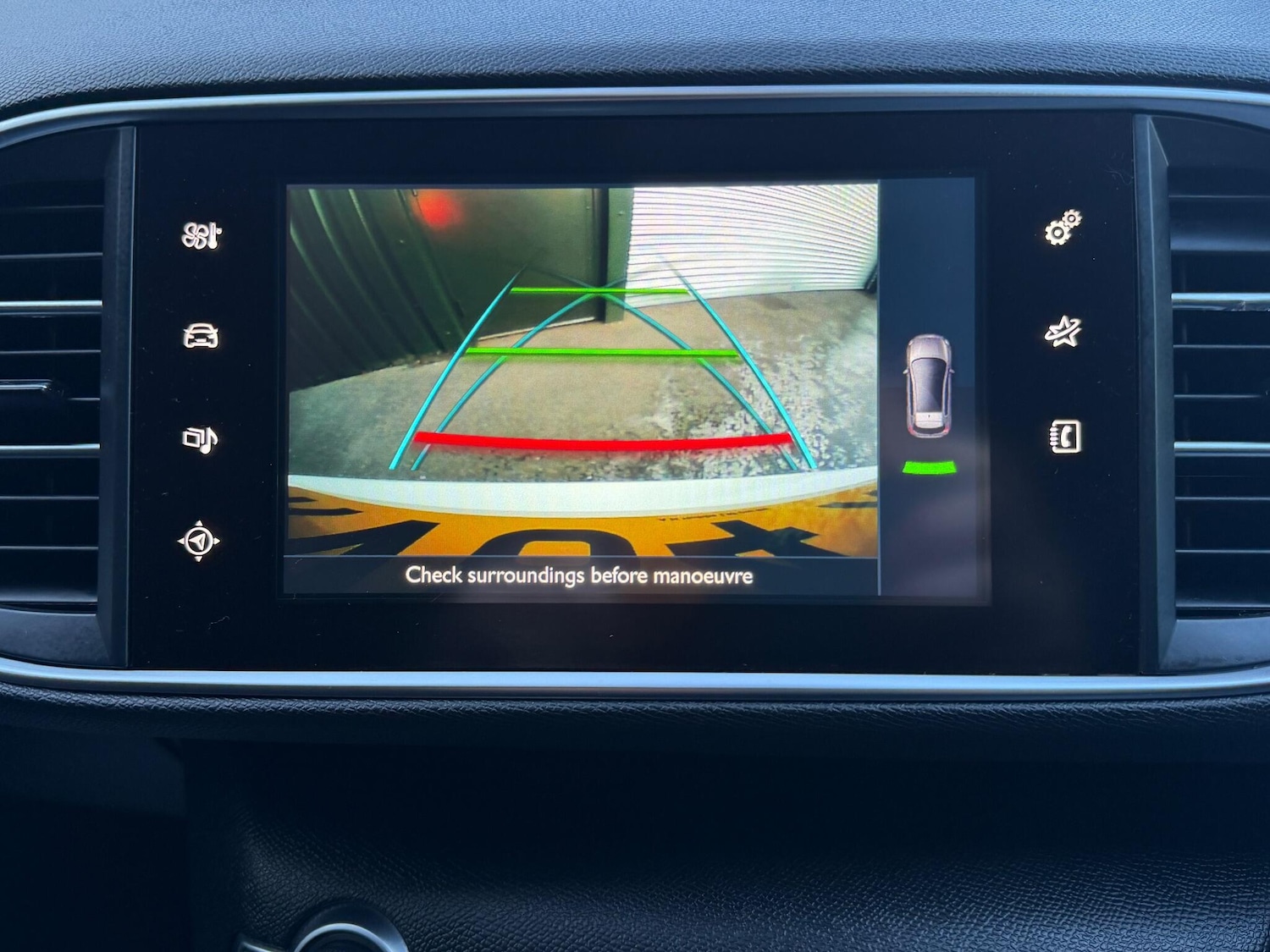 Used Peugeot 308 2014 for sale - 77109261: Photo 21