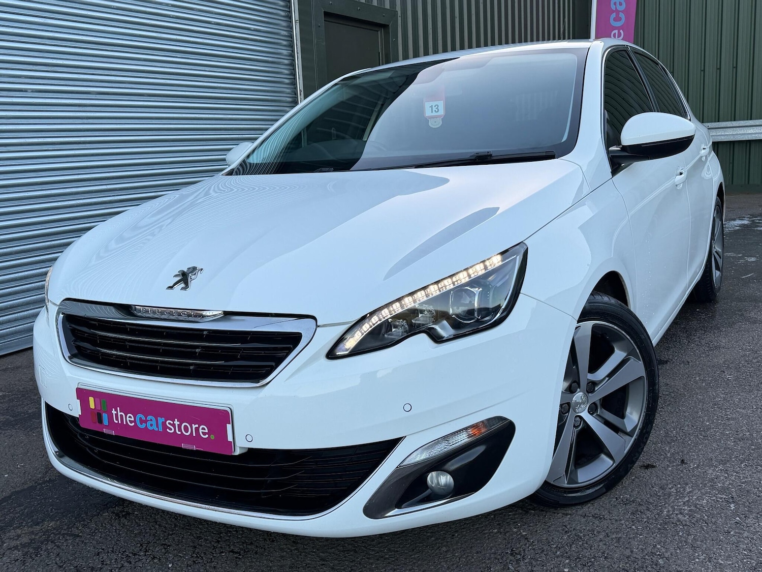 Used Peugeot 308 2014 for sale - 77109261: Photo 26