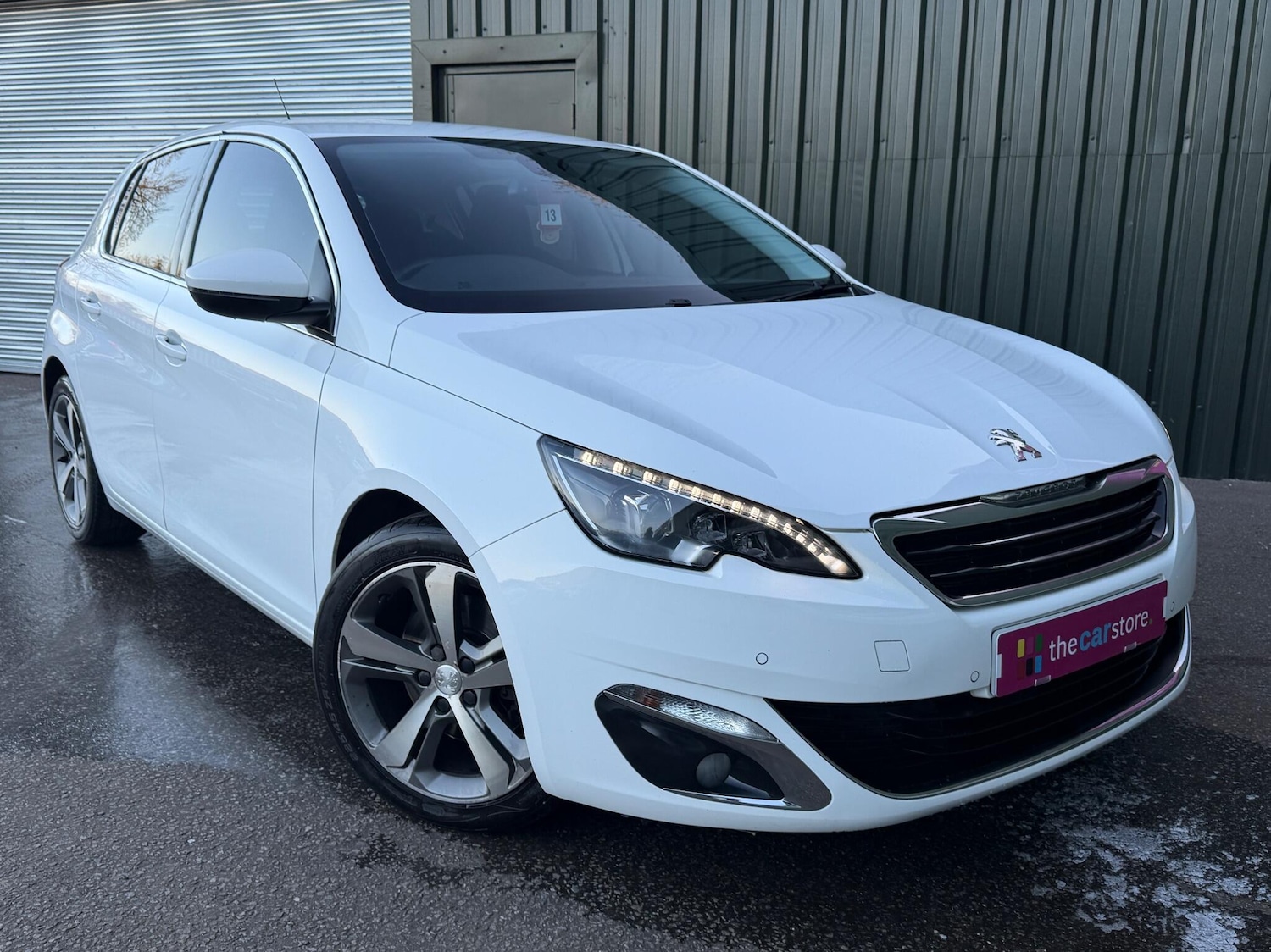 Used Peugeot 308 2014 for sale - 77109261: Photo 27