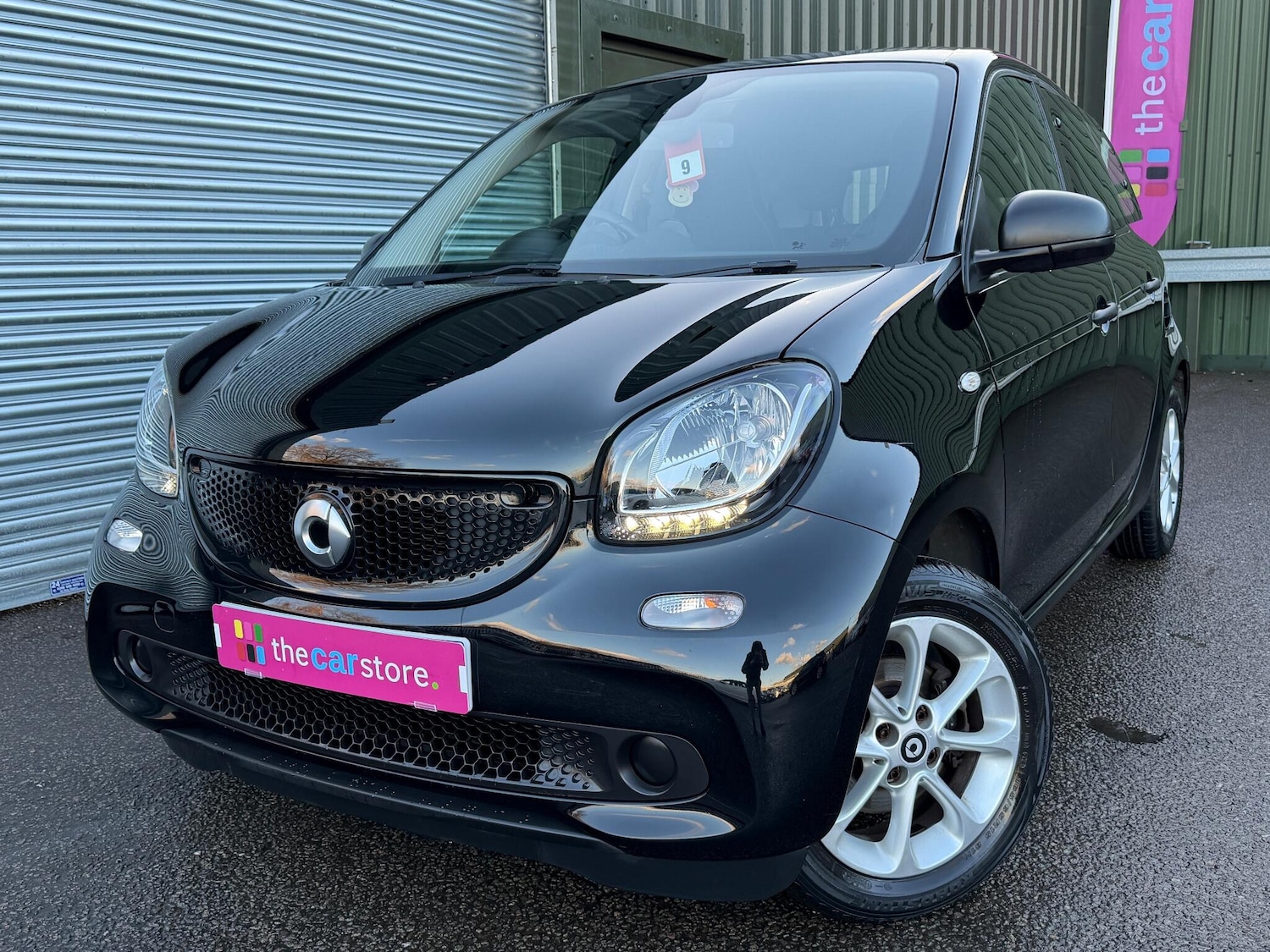 Used smart forfour 2017 for sale - 76786630: Photo 1
