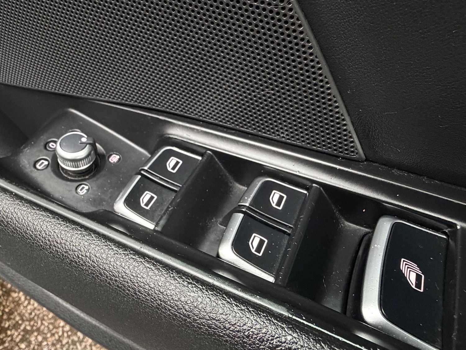 Used Audi S3 2015 for sale - 76752750: Photo 21