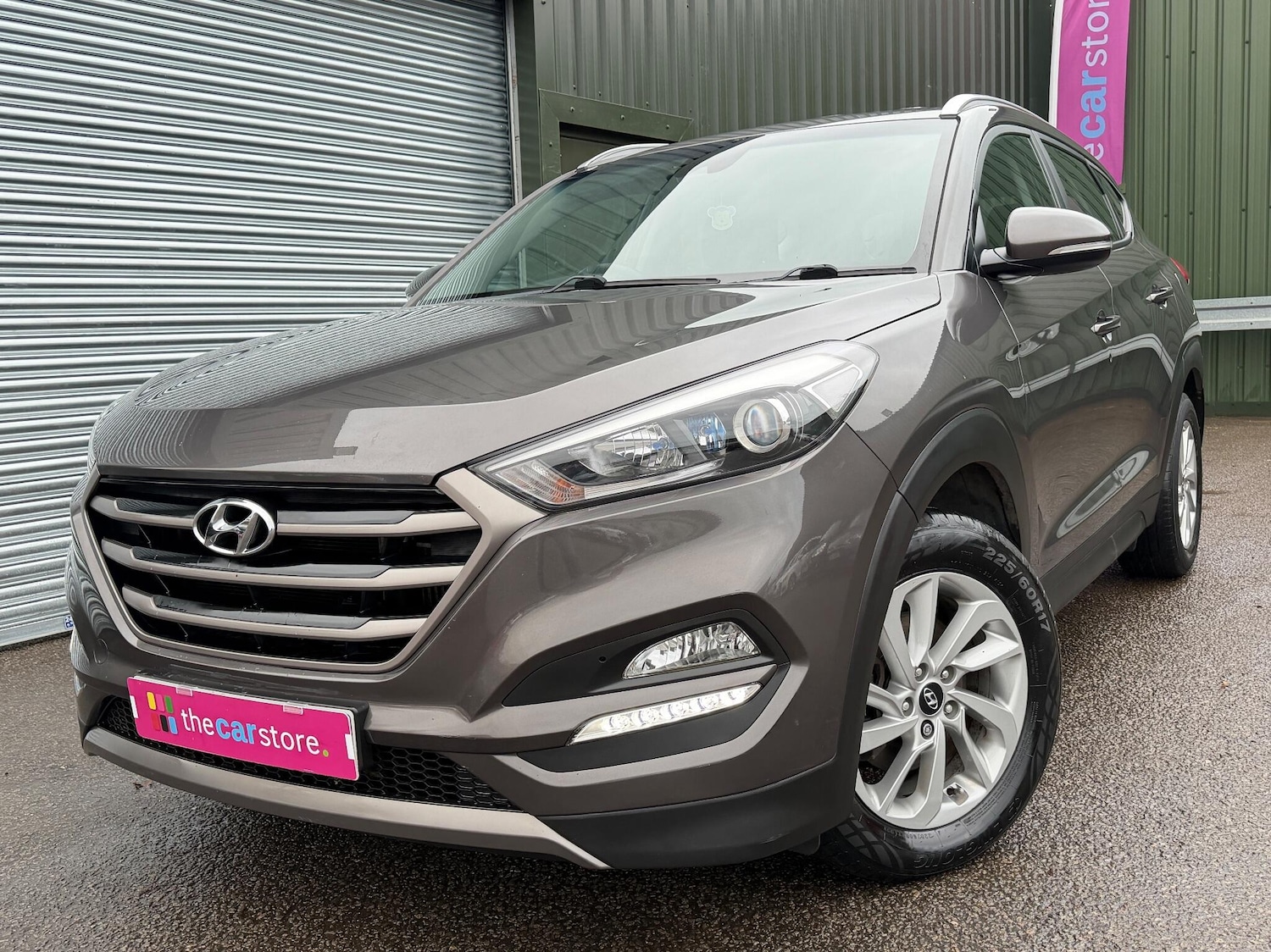 Used Hyundai TUCSON for sale - 76727750: Photo 1