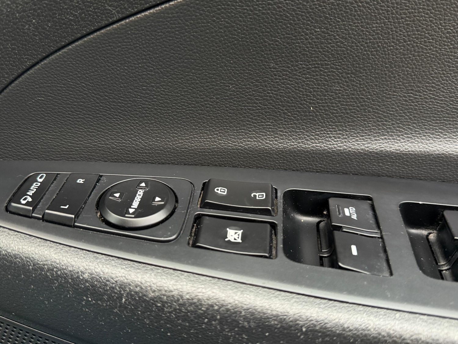 Used Hyundai TUCSON for sale - 76727750: Photo 21