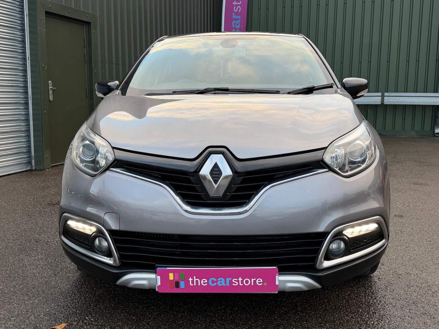 Used Renault Captur for sale - 77784551: Photo 18