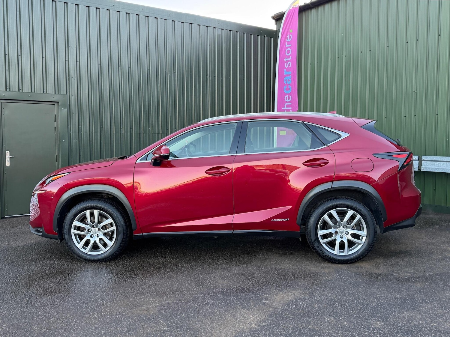 Used Lexus NX for sale - 76727668: Photo 5