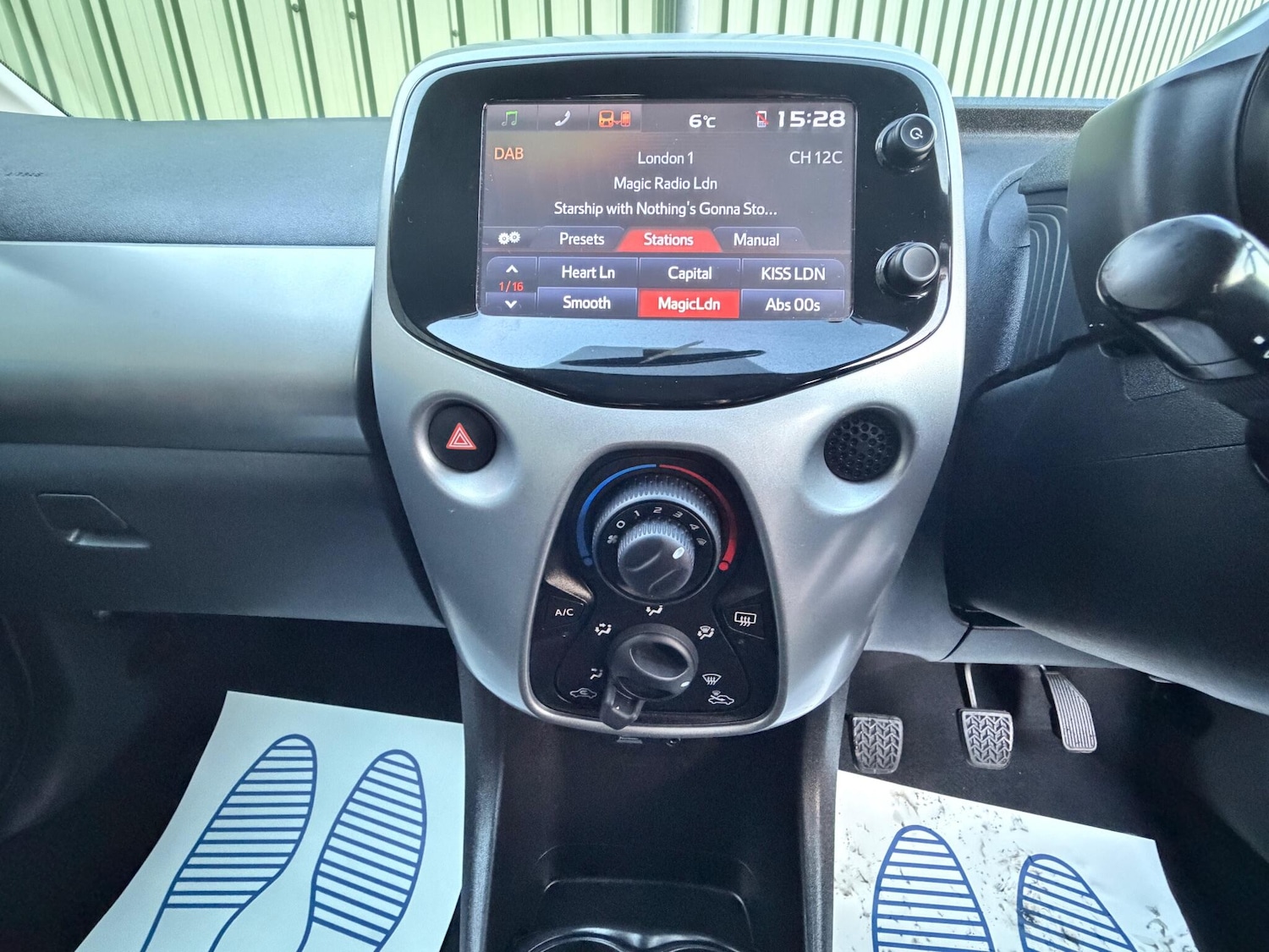 Used Peugeot 108 for sale - 76728969: Photo 19