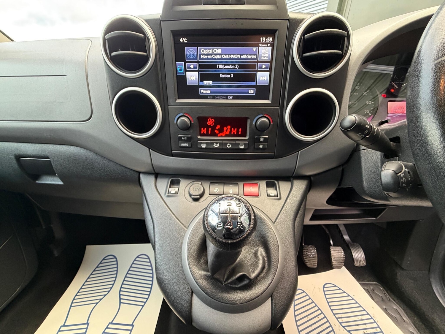 Used Peugeot Partner Tepee for sale - 76727877: Photo 20