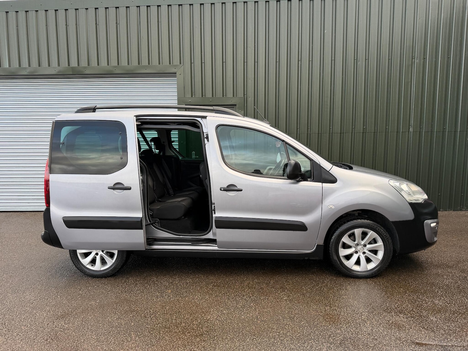 Used Peugeot Partner Tepee for sale - 76727877: Photo 5