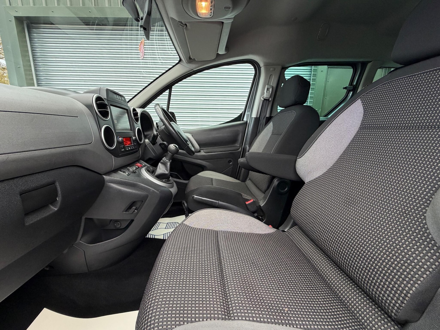 Used Peugeot Partner Tepee for sale - 76727877: Photo 9