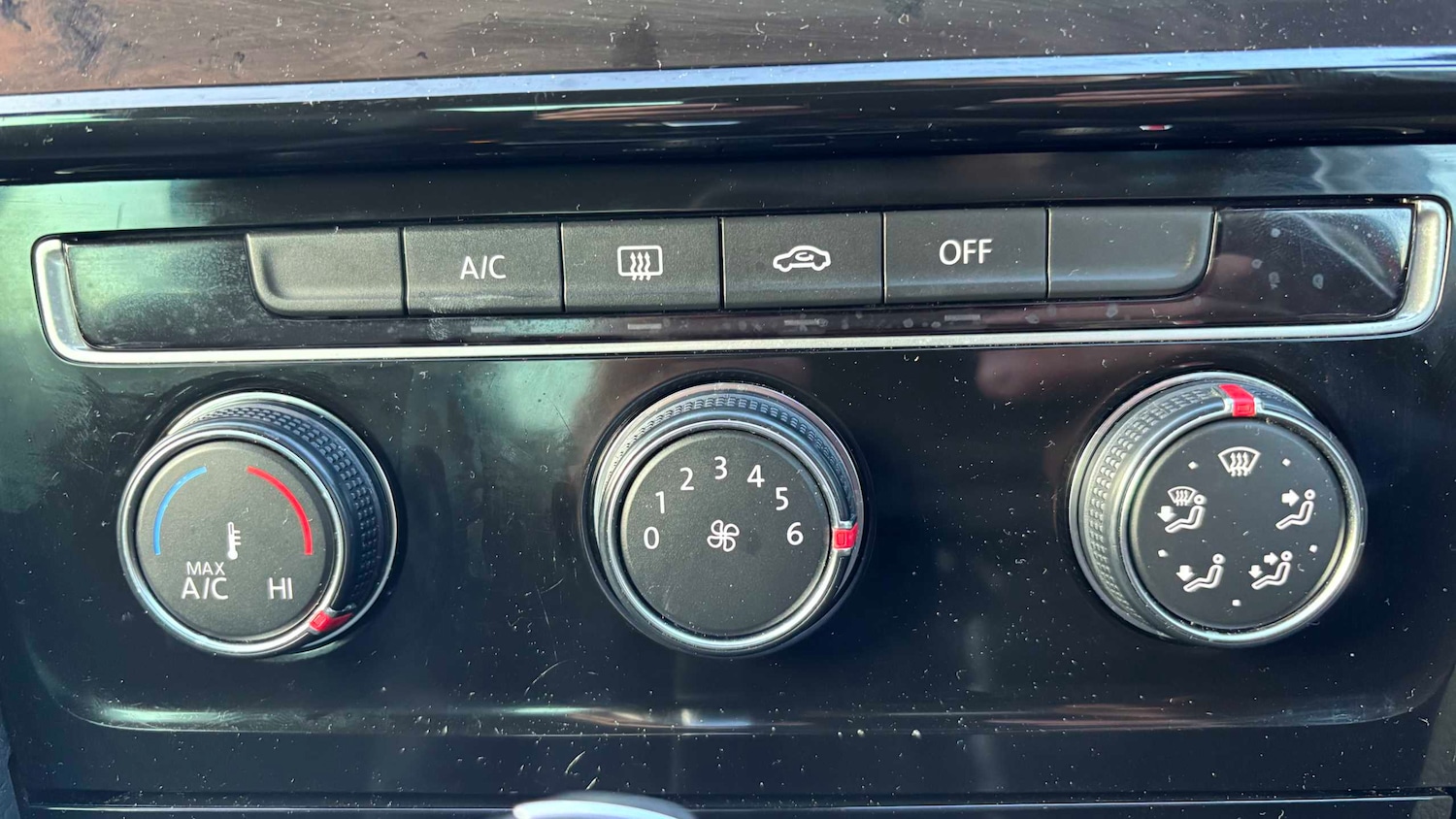 Used Volkswagen Golf 2018 for sale - 76978730: Photo 18