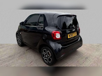 Used smart fortwo 2016 for sale - 75993884: Photo