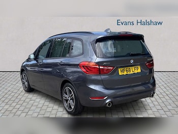Used BMW 2 Series 2018 for sale - 79282346: Photo