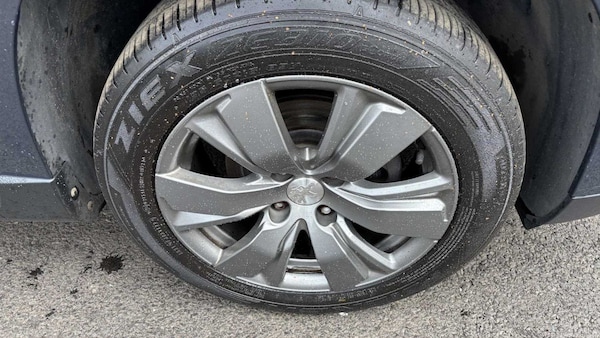 Used Peugeot 2008 2018 for sale - 76230457: Photo 10