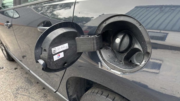 Used Peugeot 2008 2018 for sale - 76230457: Photo 13