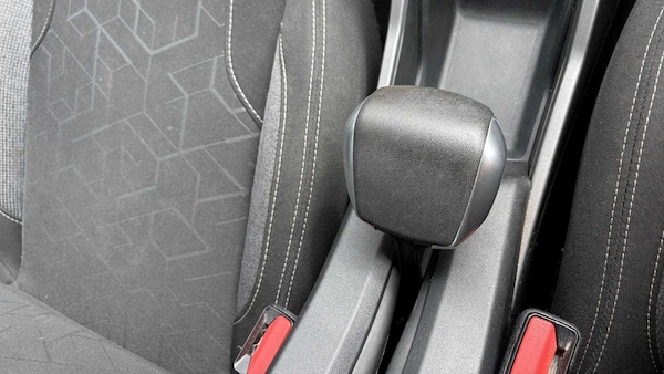 Used Peugeot 2008 2018 for sale - 76230457: Photo 24