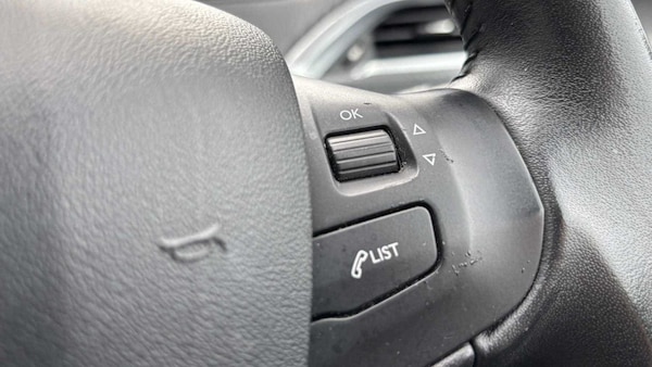 Used Peugeot 2008 2018 for sale - 76230457: Photo 27