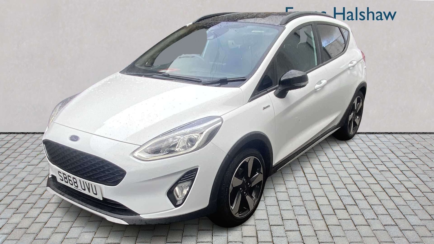 Used Ford Fiesta 2018 for sale - 77899220: Photo 2