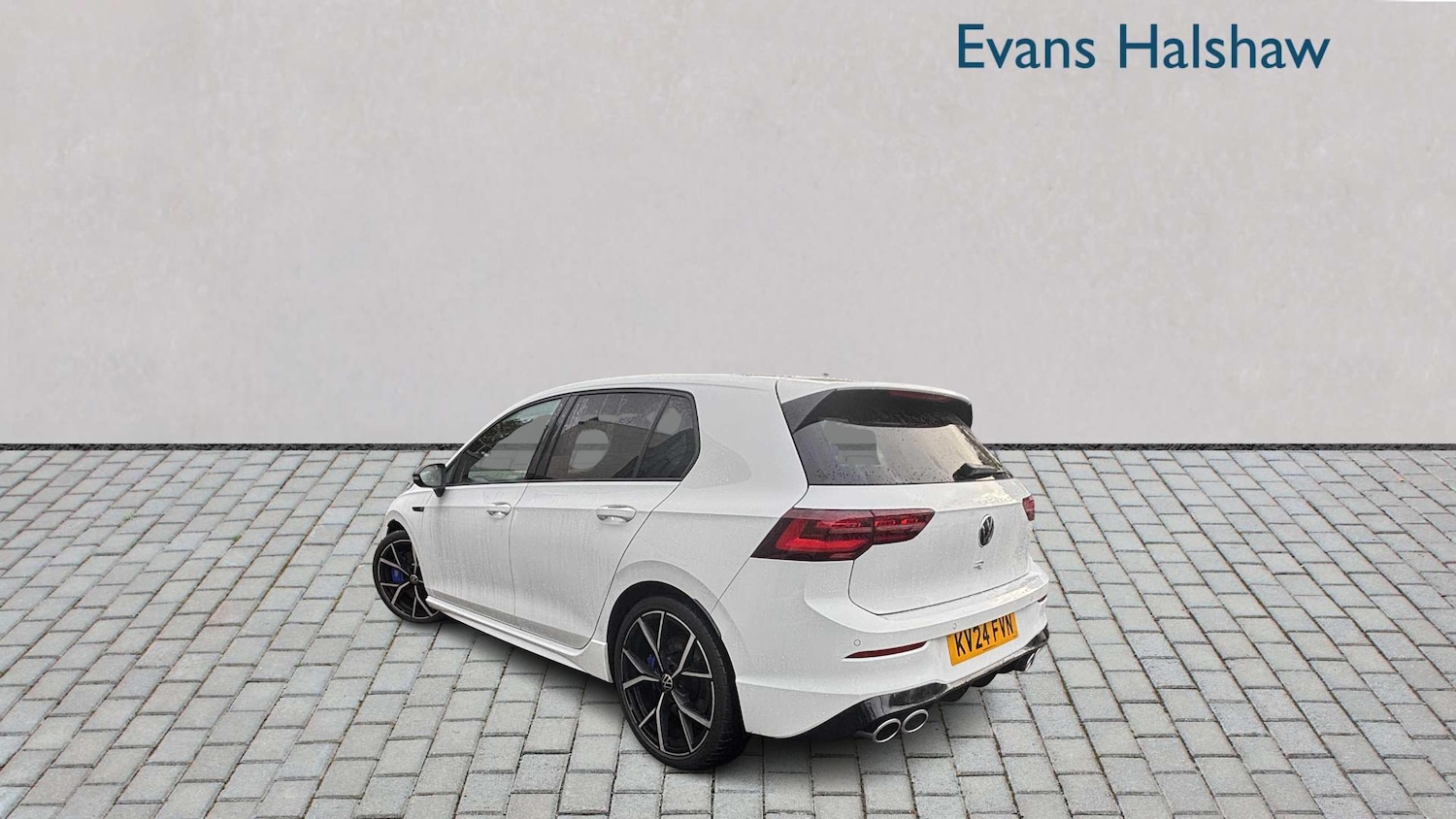 Used Volkswagen Golf 2024 for sale - 76515636: Photo 2