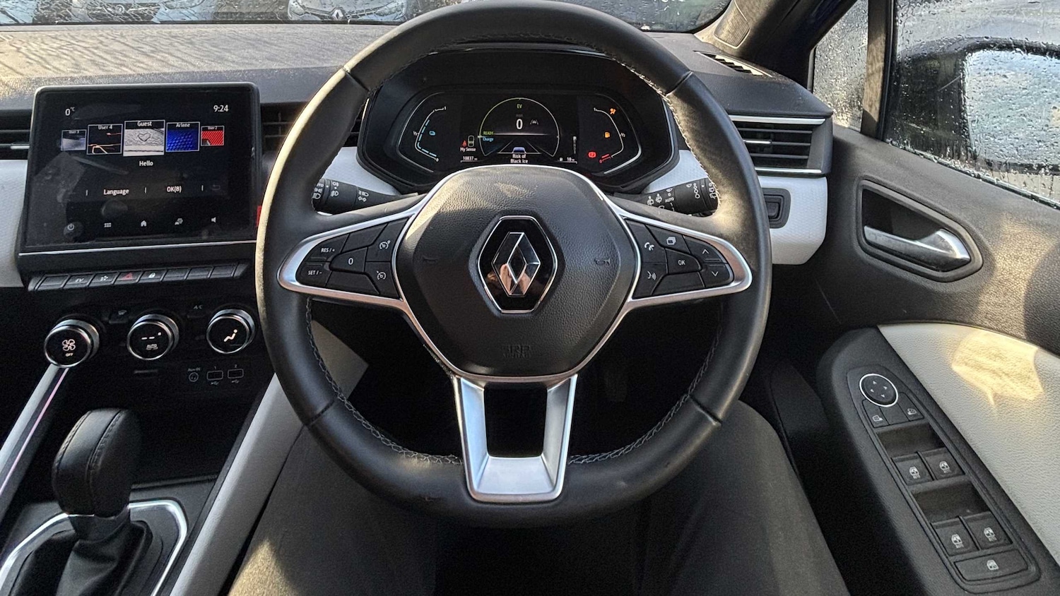 Used Renault Clio 2023 for sale - 77661266: Photo 9