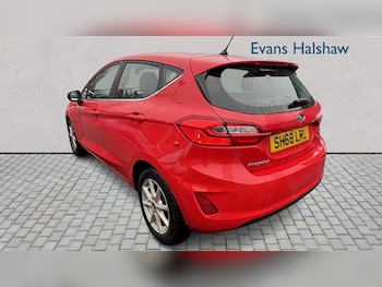 Used Ford Fiesta 2018 for sale - 76889806: Photo