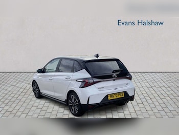 Used Hyundai i20 2023 for sale - 78173930: Photo