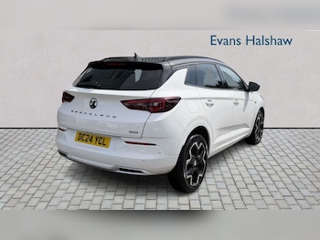 Used Vauxhall Grandland 2024 for sale - 78754760: Photo