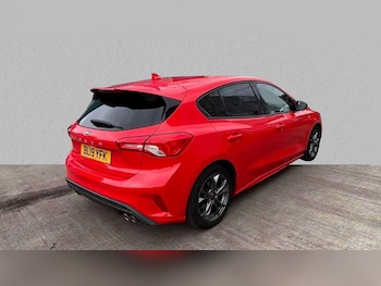 Used Ford Focus 2019 for sale - 75903485: Photo