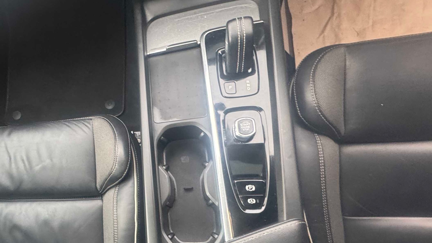 Used Volvo XC60 2021 for sale - 76746051: Photo 15