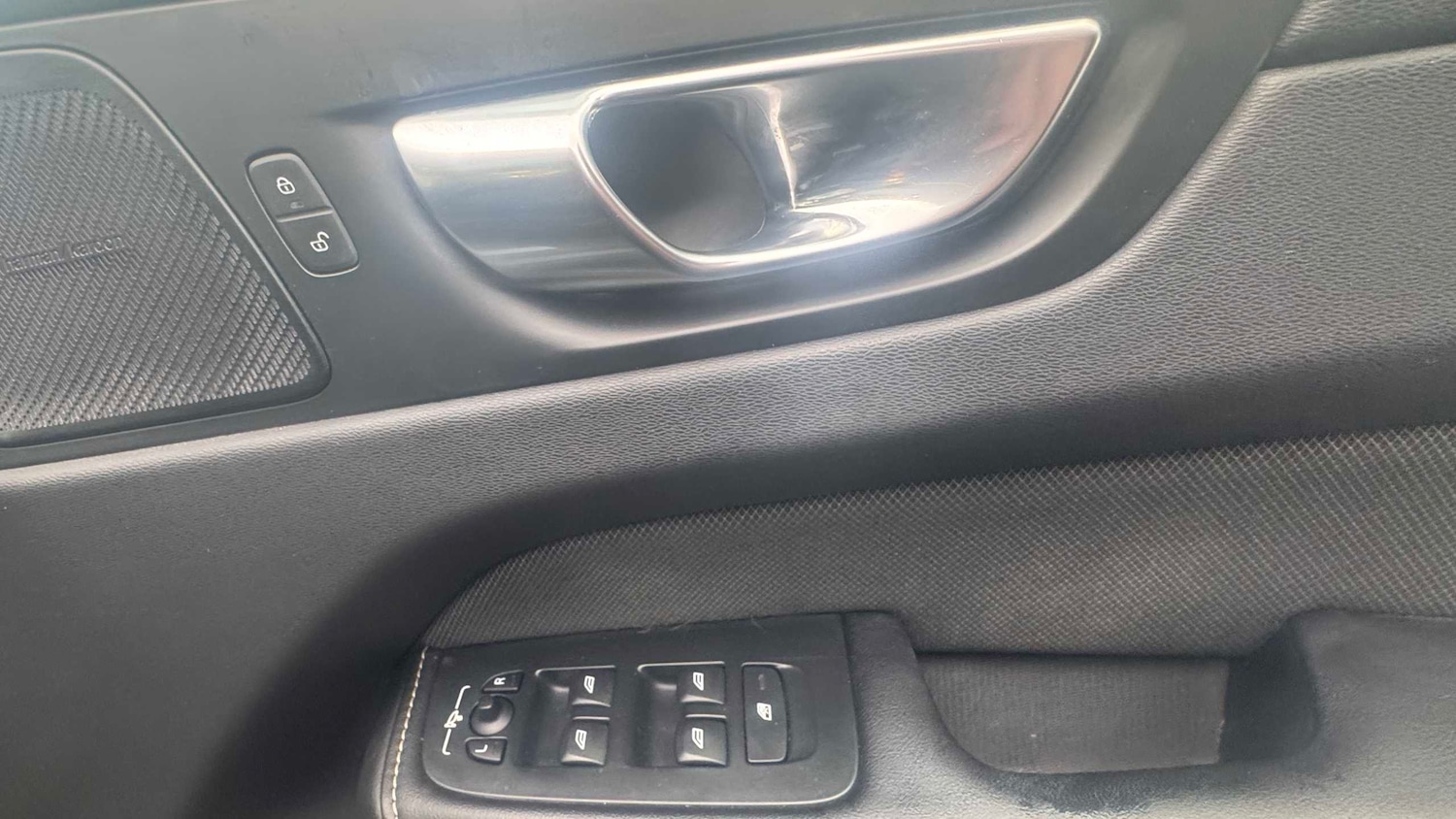 Used Volvo XC60 2021 for sale - 76746051: Photo 19