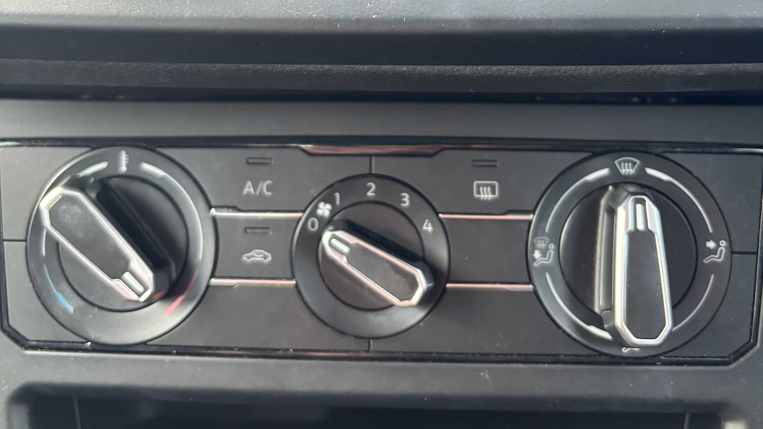 Used Volkswagen Polo for sale - 76745963: Photo 15