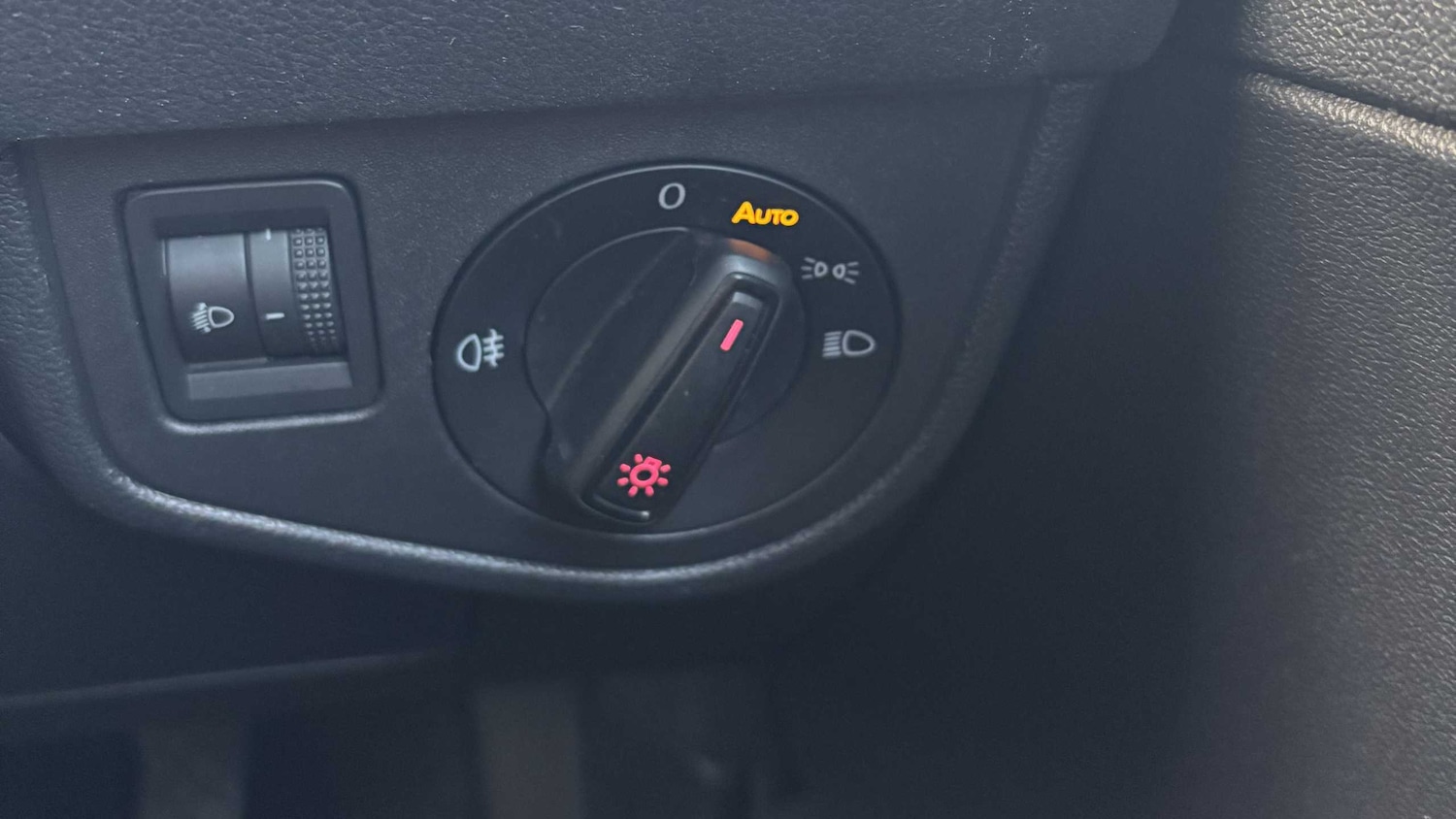 Used Volkswagen Polo for sale - 76745963: Photo 16