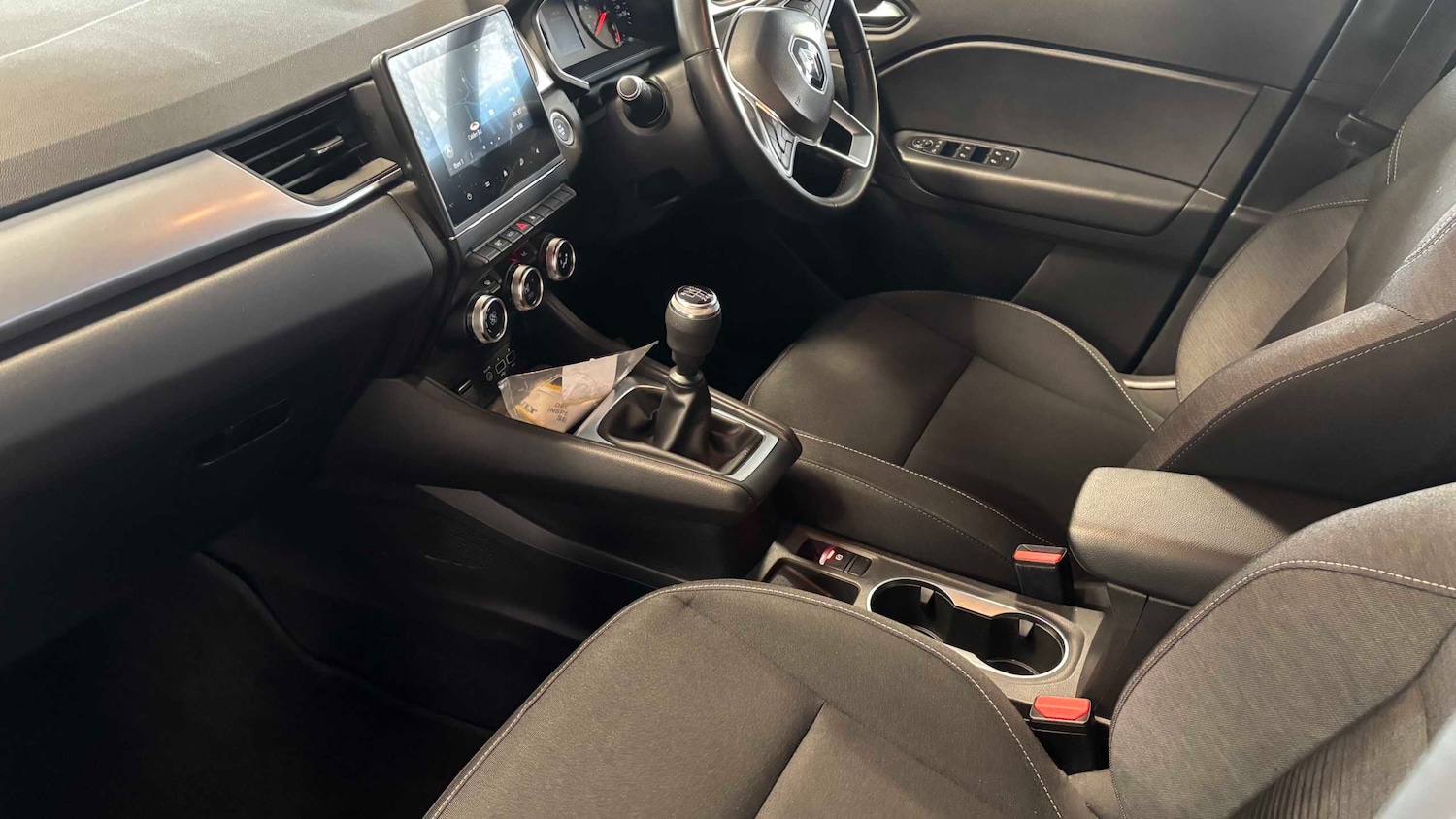 Used Renault Captur 2021 for sale - 77706728: Photo 13