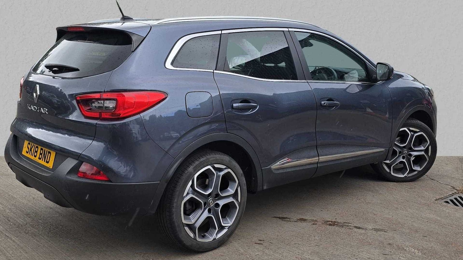 Vehicle 3