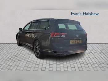 Used Volkswagen Passat 2021 for sale - 76540703: Photo